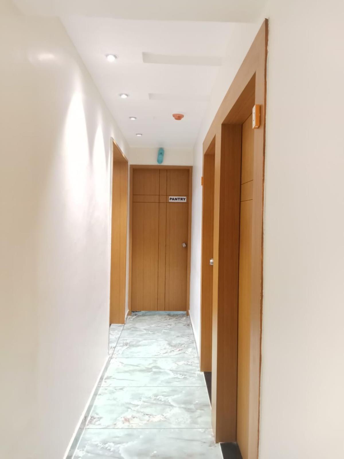 אחמדאבאד Hotel Exotic מראה חיצוני תמונה