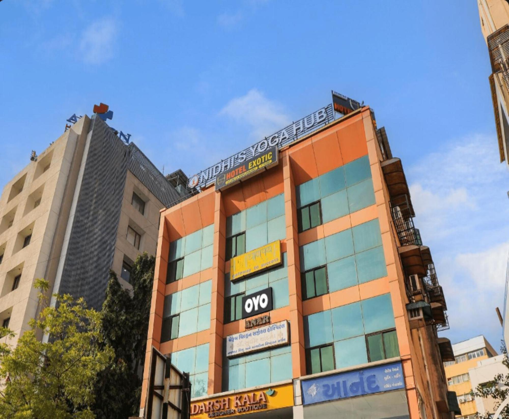 אחמדאבאד Hotel Exotic מראה חיצוני תמונה